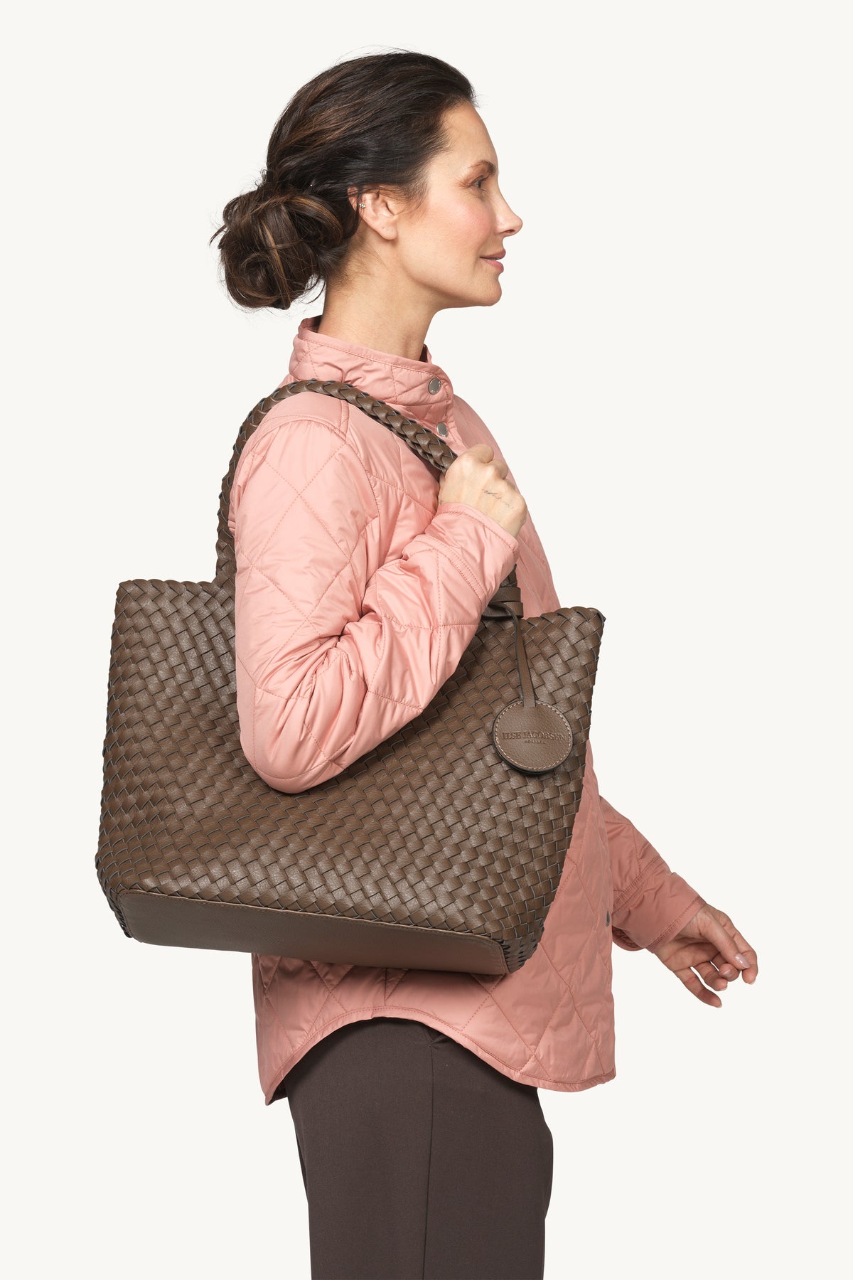 BAG08 NUT GUN METAL