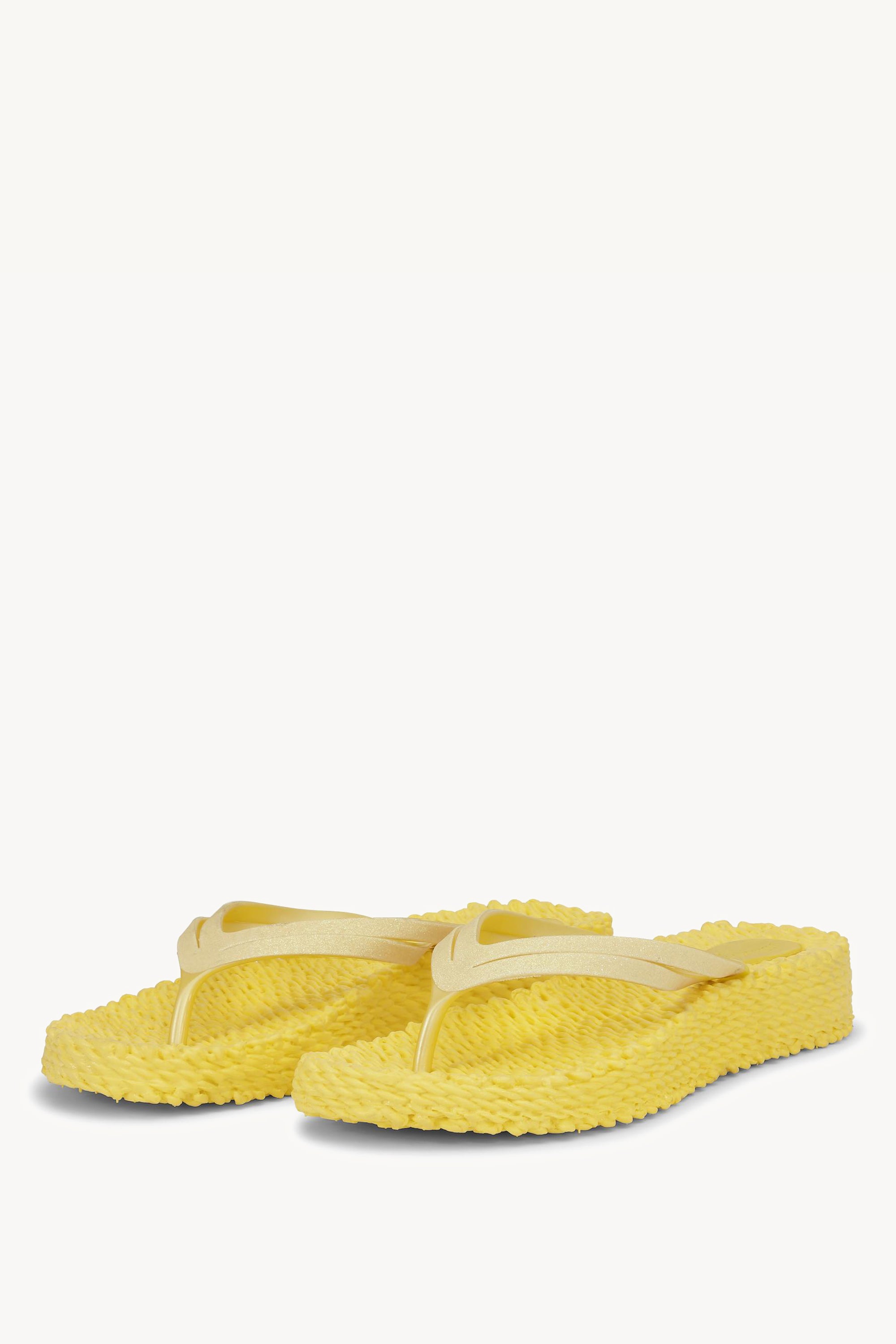 CHEERFUL13 PALE BANANA