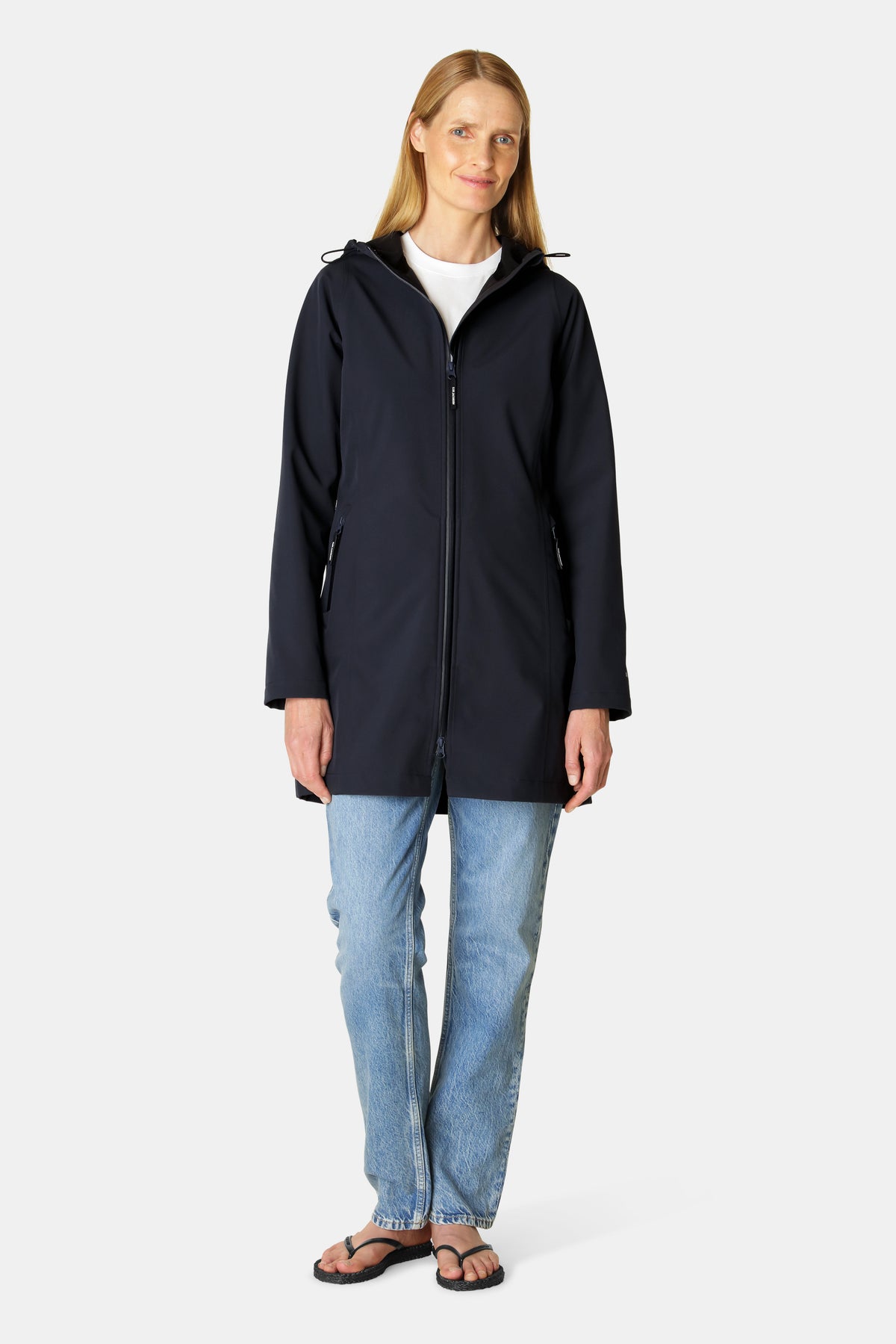 DAYBREAK01 DARK INDIGO