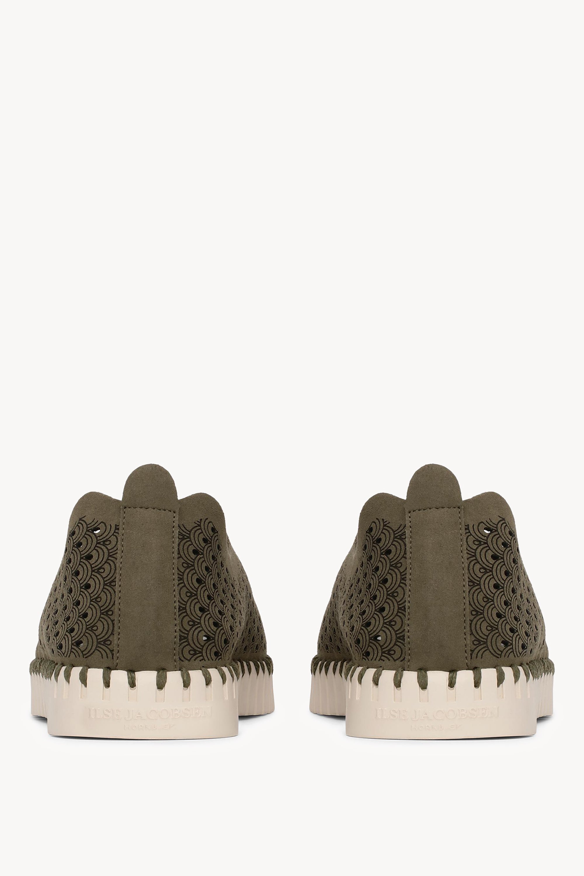 TULIP3275 DEEP OLIVE