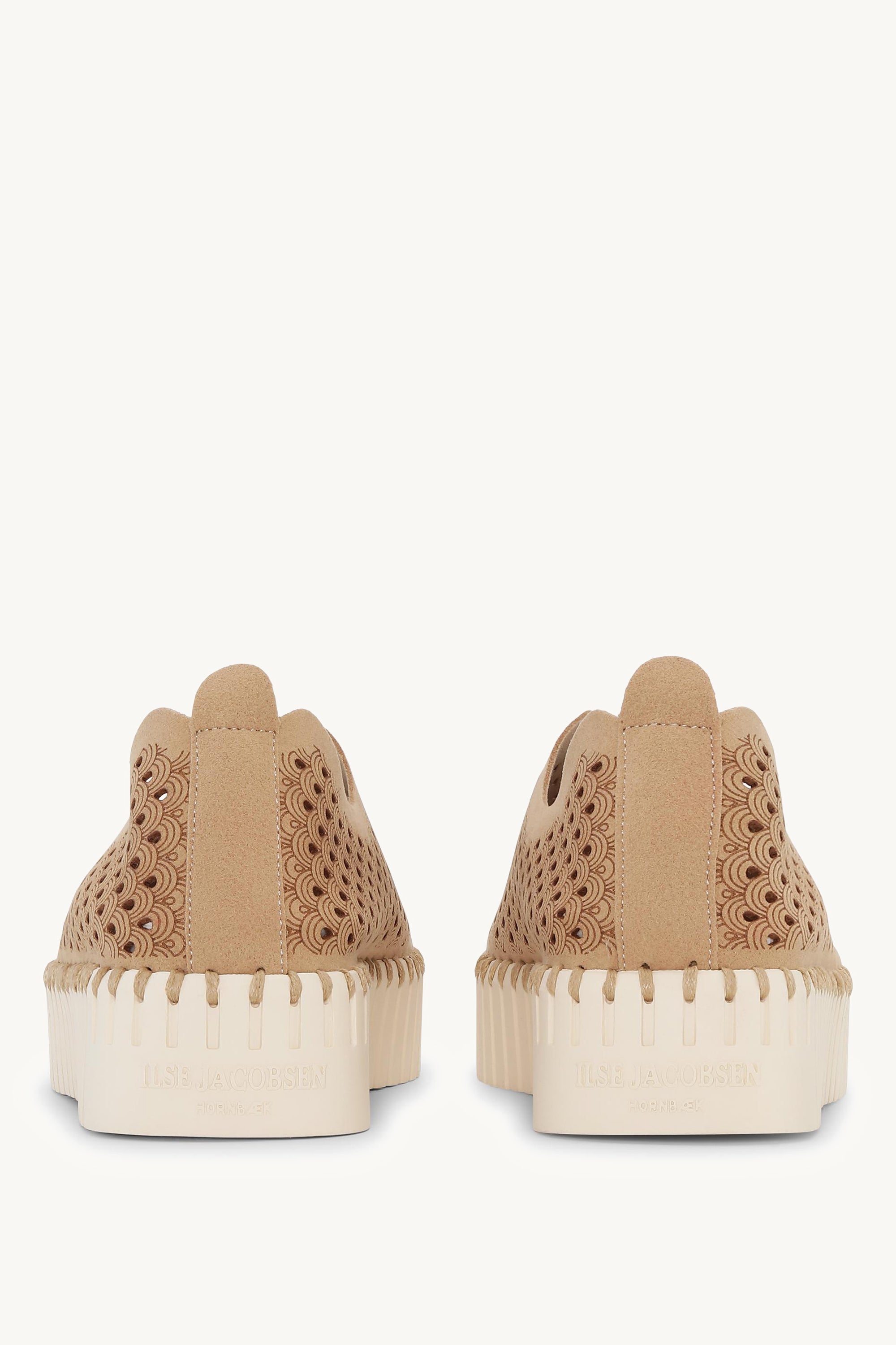 TULIP3373 LATTE