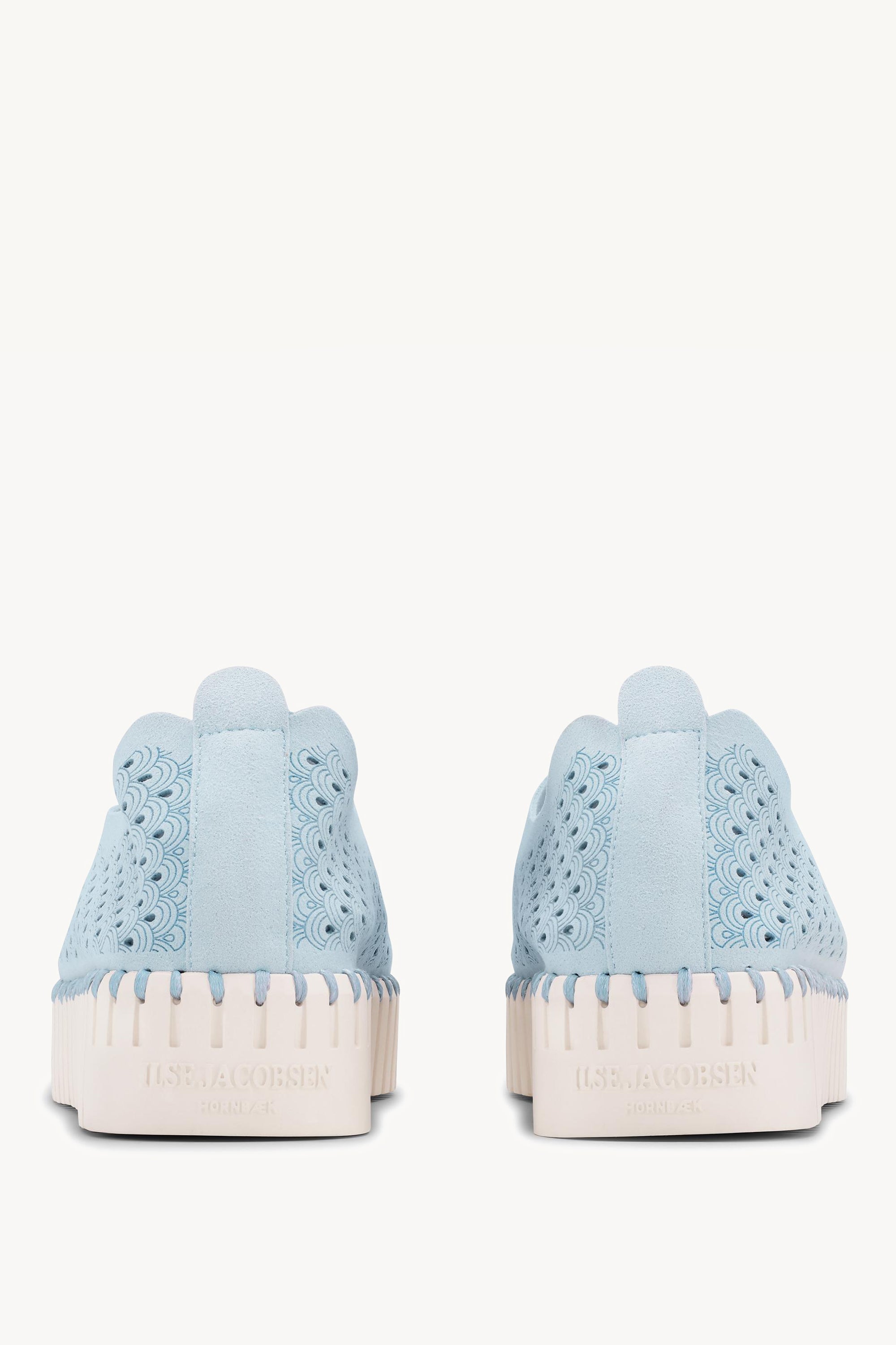TULIP3373 ASH BLUE