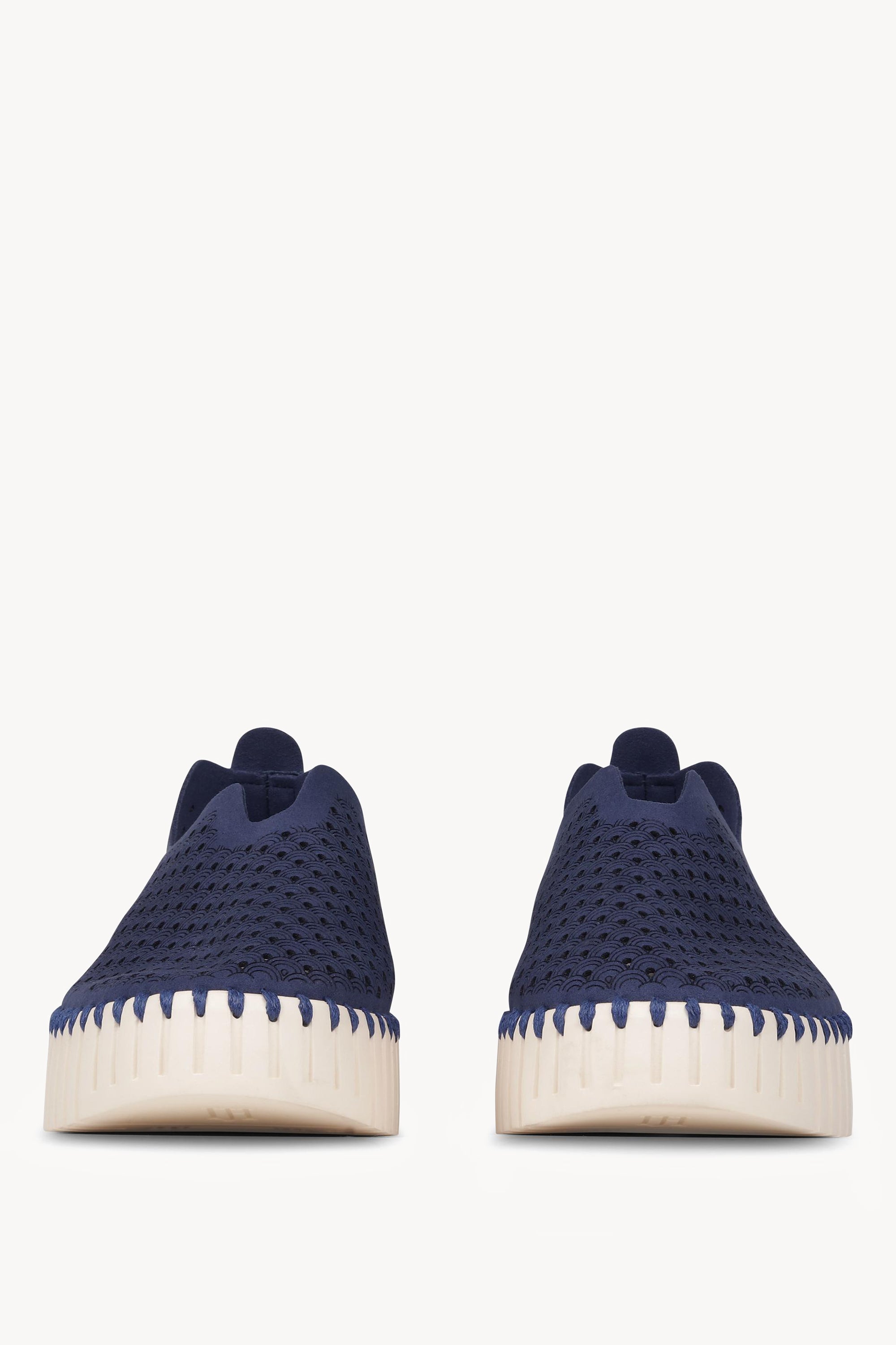 TULIP3373 ESTATE BLUE