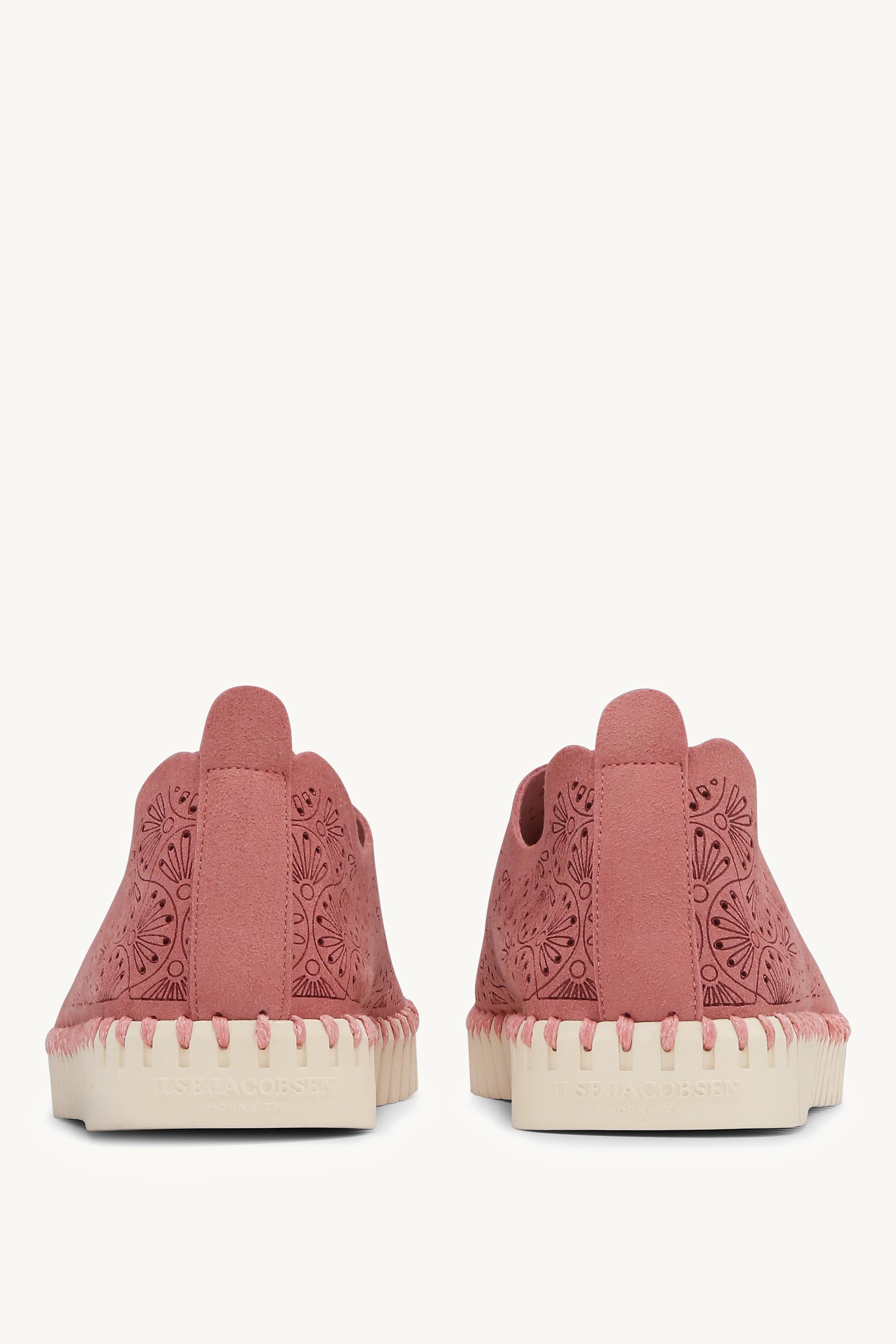 TULIP3485 ROUGE PEARLED IVORY