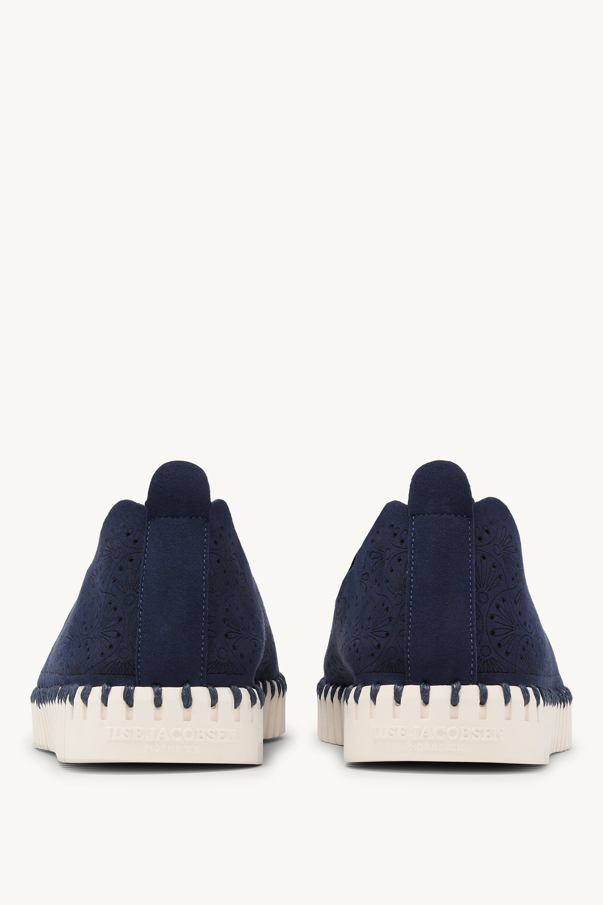 TULIP3485 DARK INDIGO PEARLED IVORY