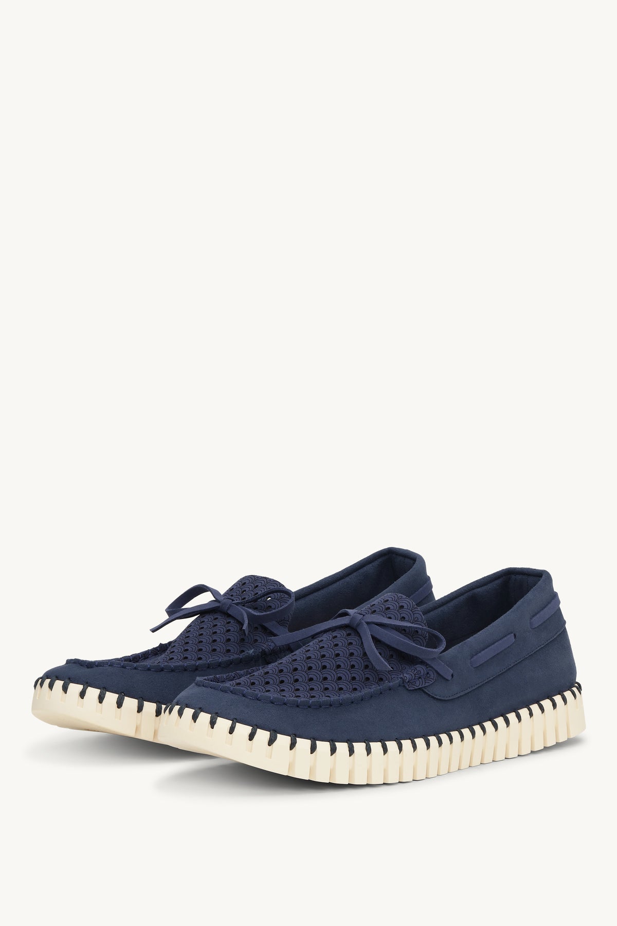 TULIP3488MEN ENSIGN BLUE PEARLED IVORY