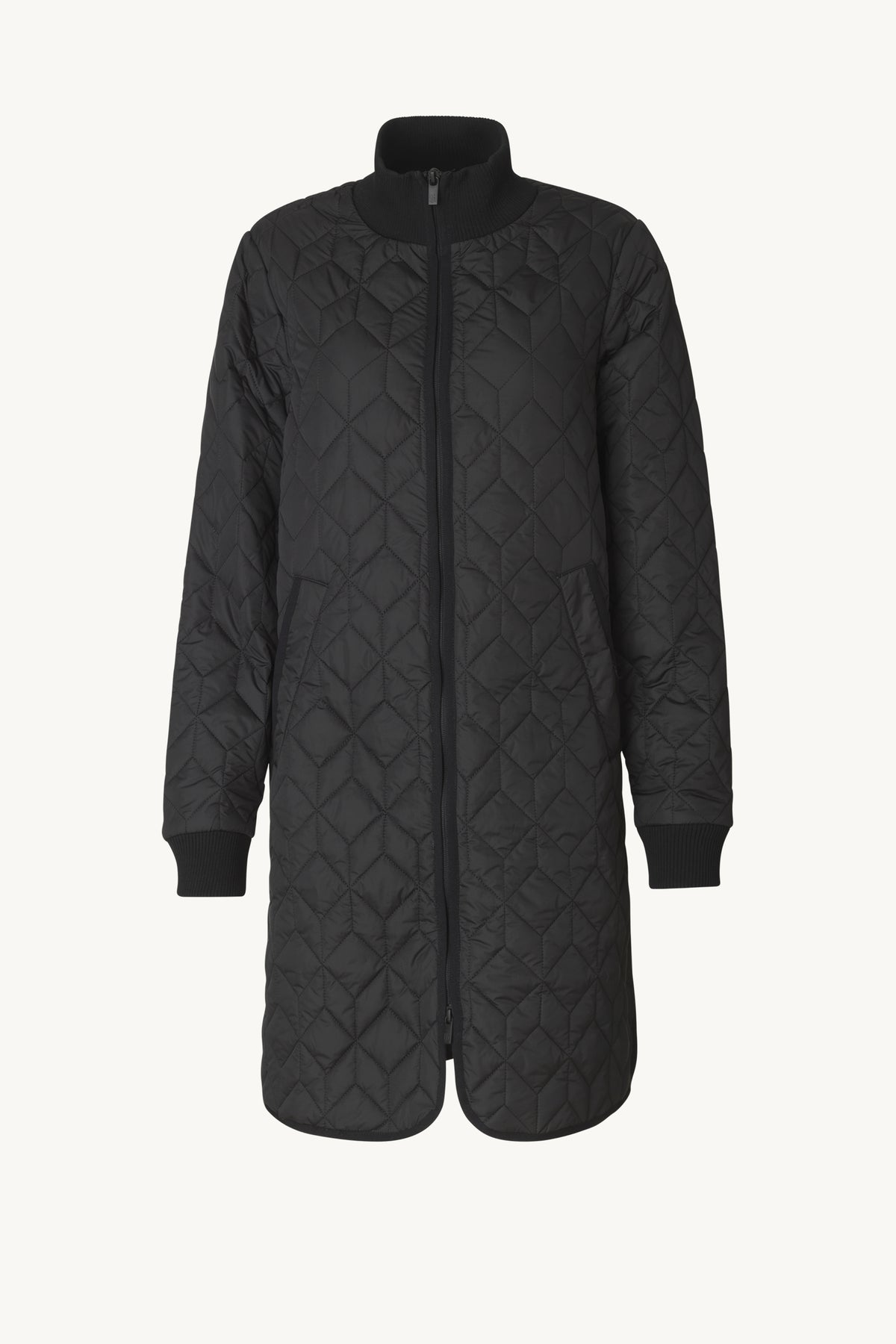 ART06 BLACK