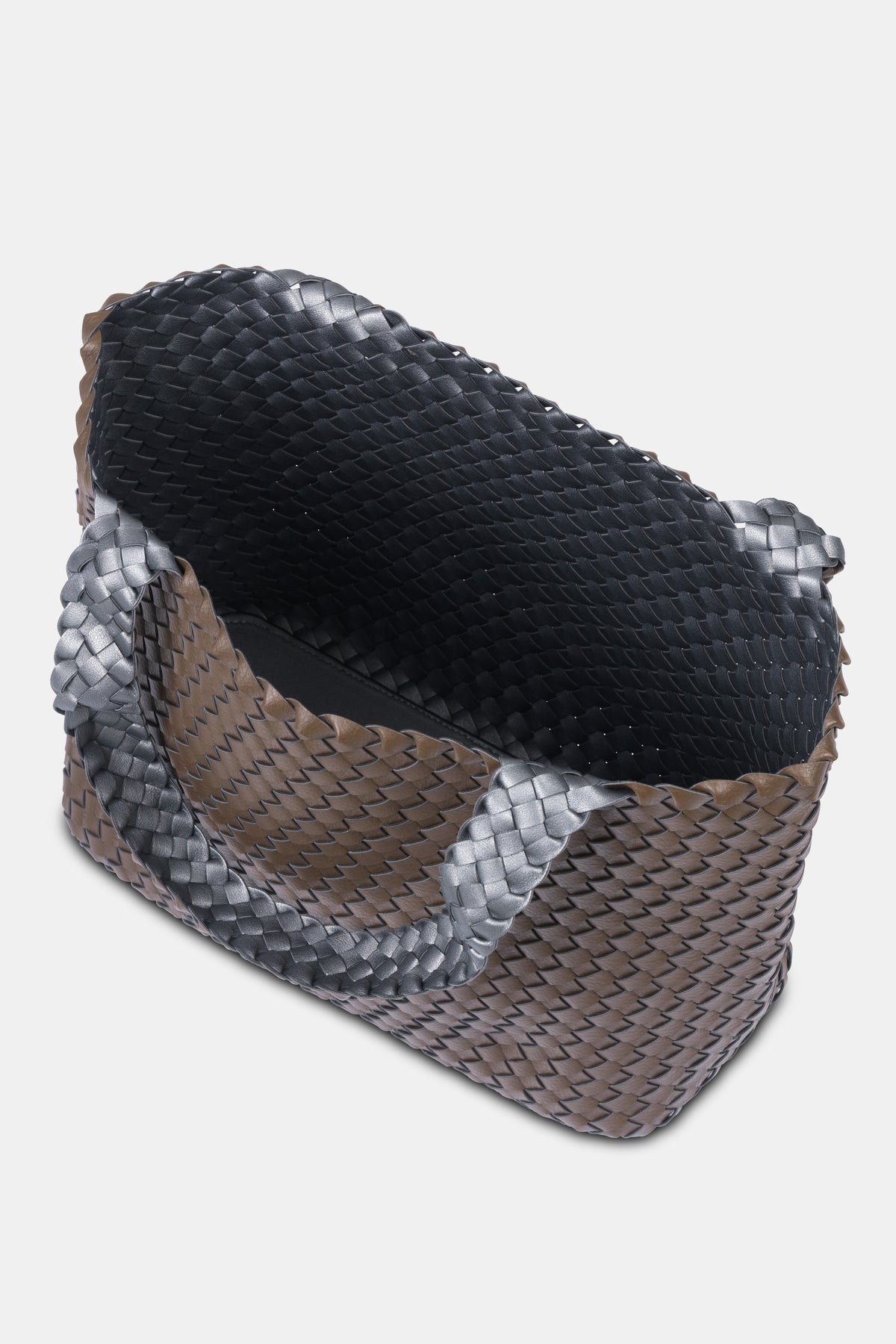 BAG08 NUT GUN METAL