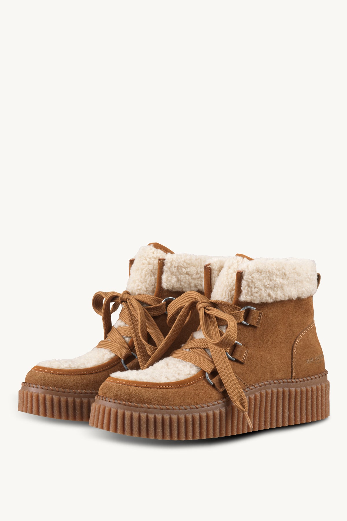 CALIRA02 CASHEW CLAY