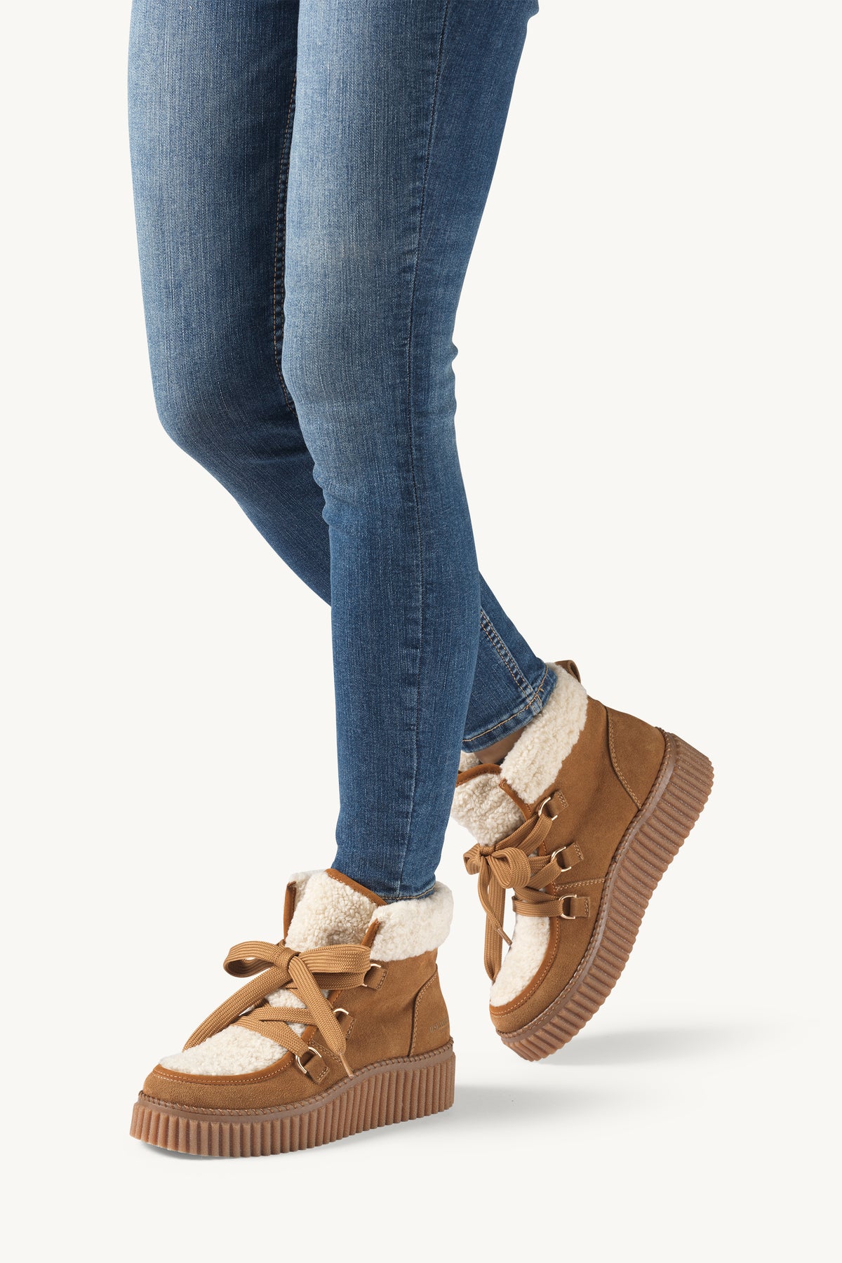 CALIRA02 CASHEW CLAY