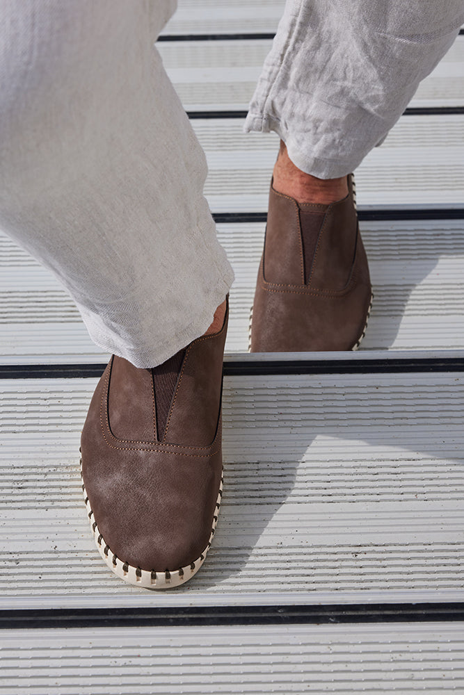 TULIP144MEN BROWN PEARLED IVORY
