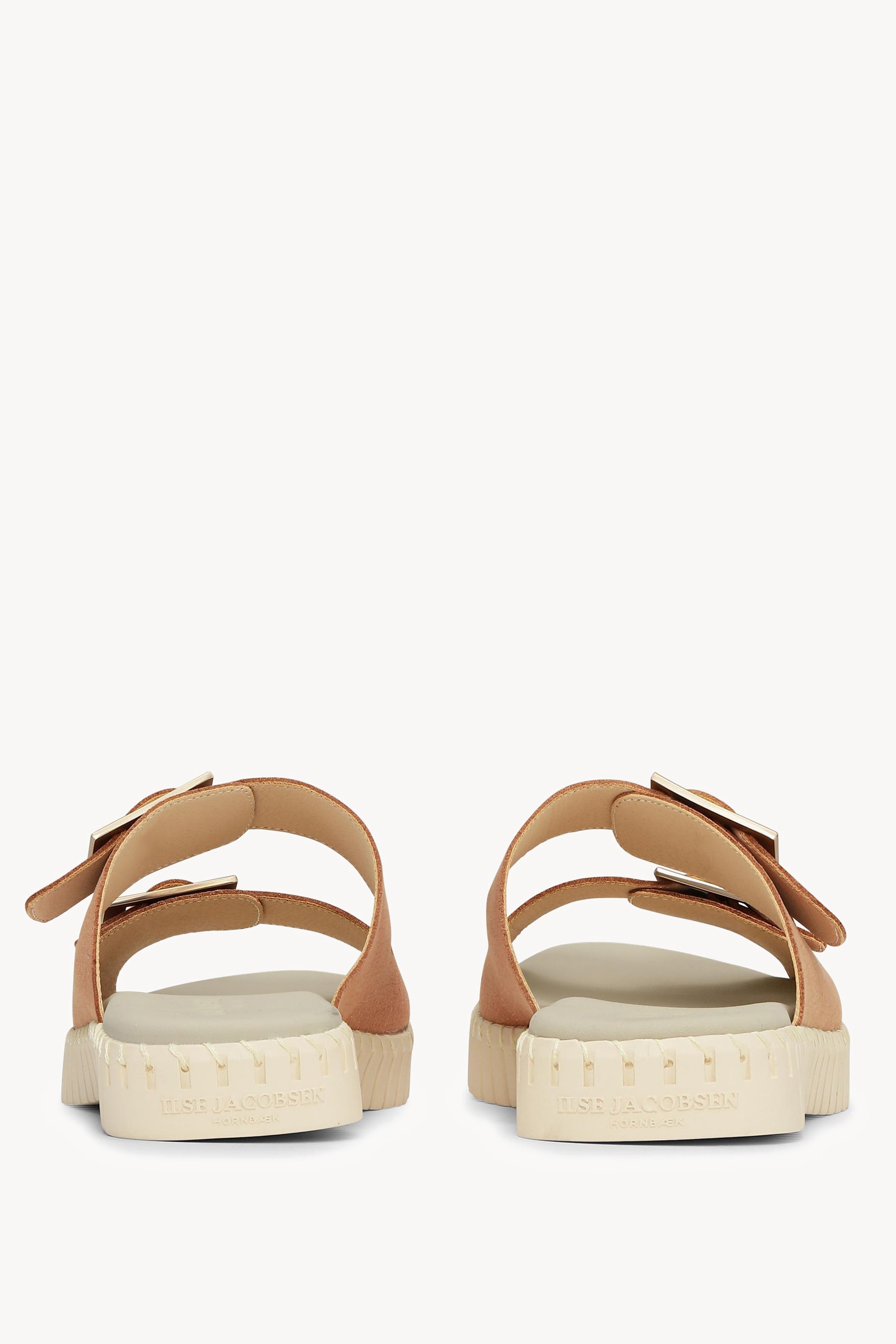 TULIP1039 NOUGAT PEARLED IVORY