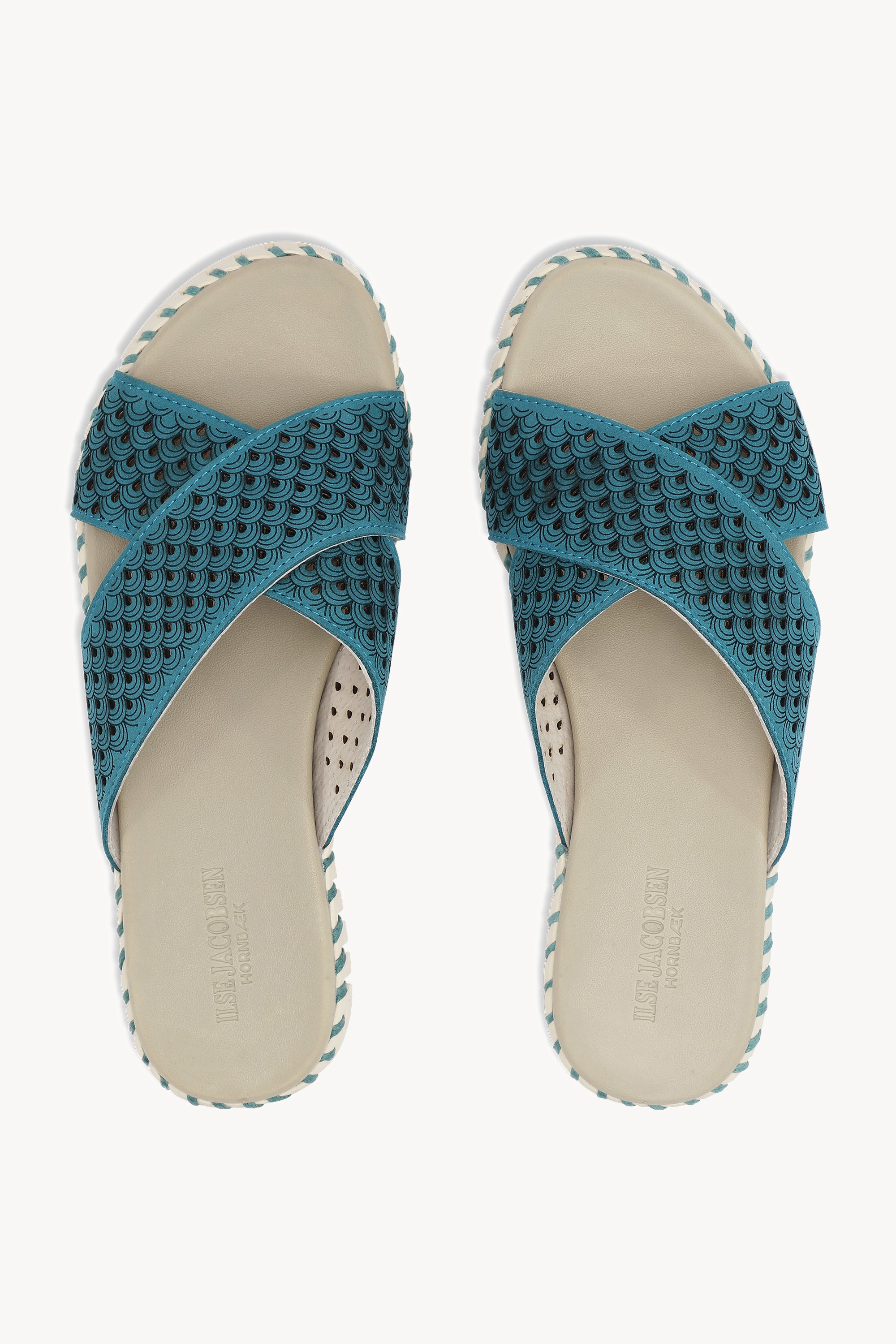 TULIP1575 ELECTRIC BLUE