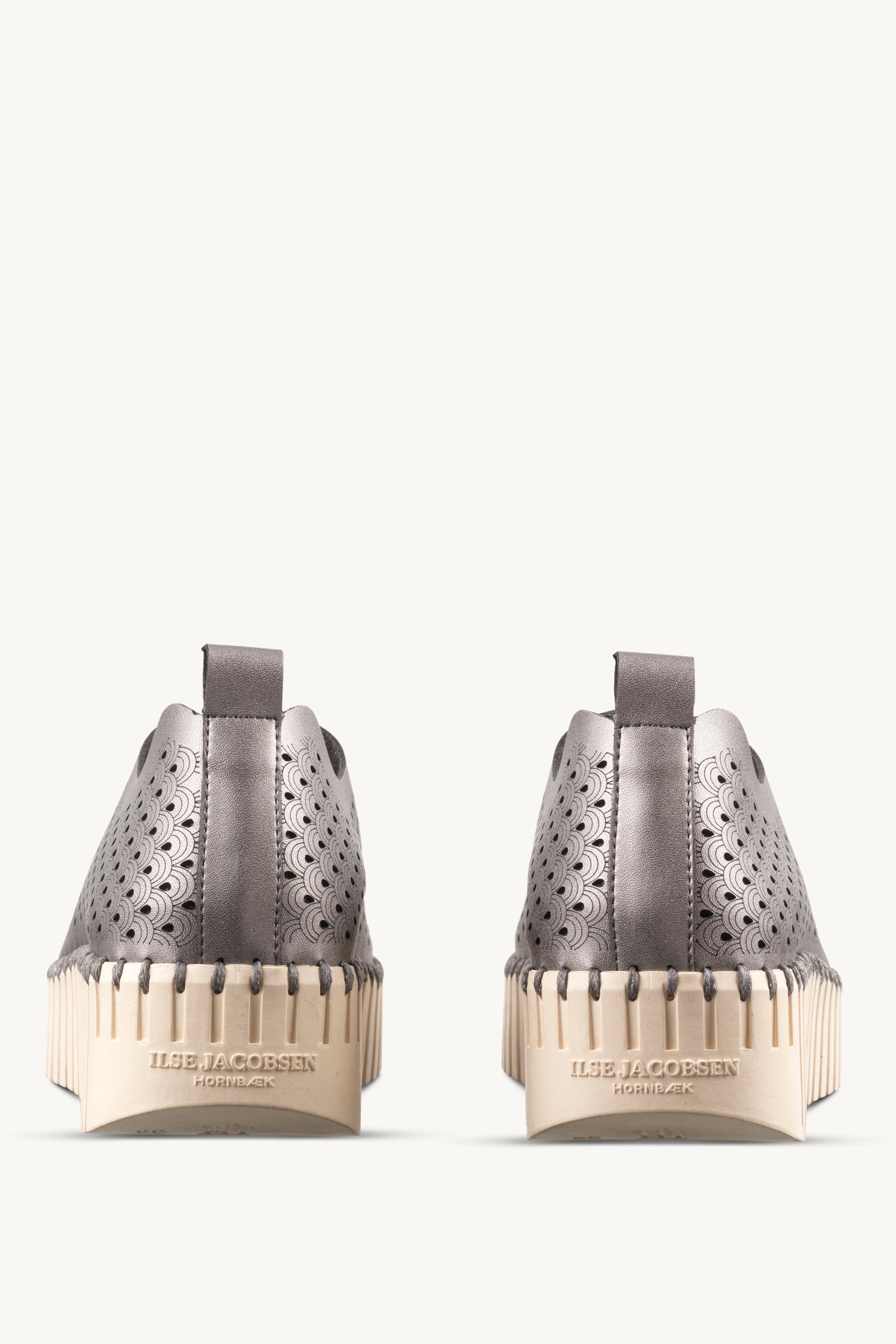 TULIP3230 GUN METAL PEARLED IVORY