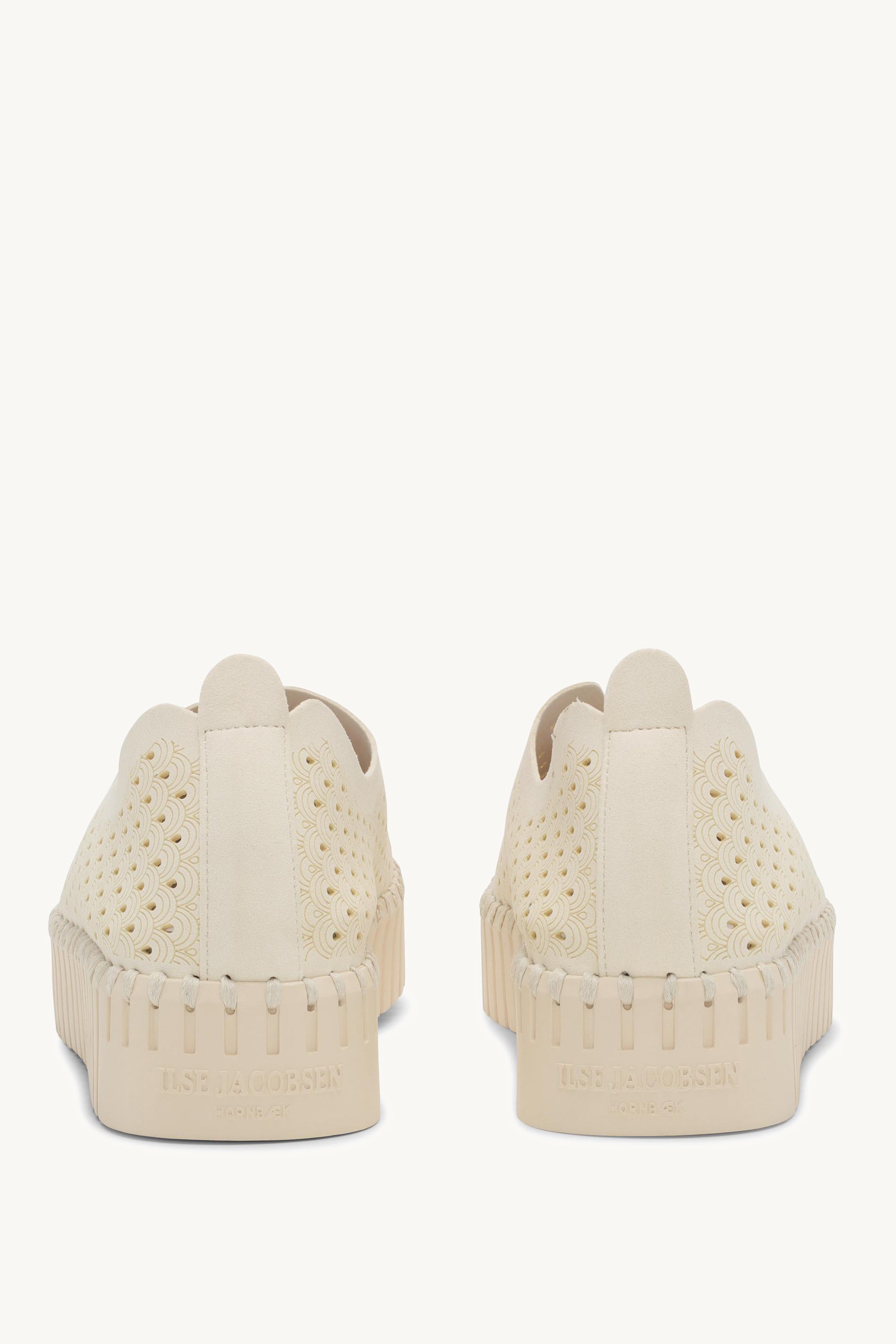 TULIP3373 MILK CREME