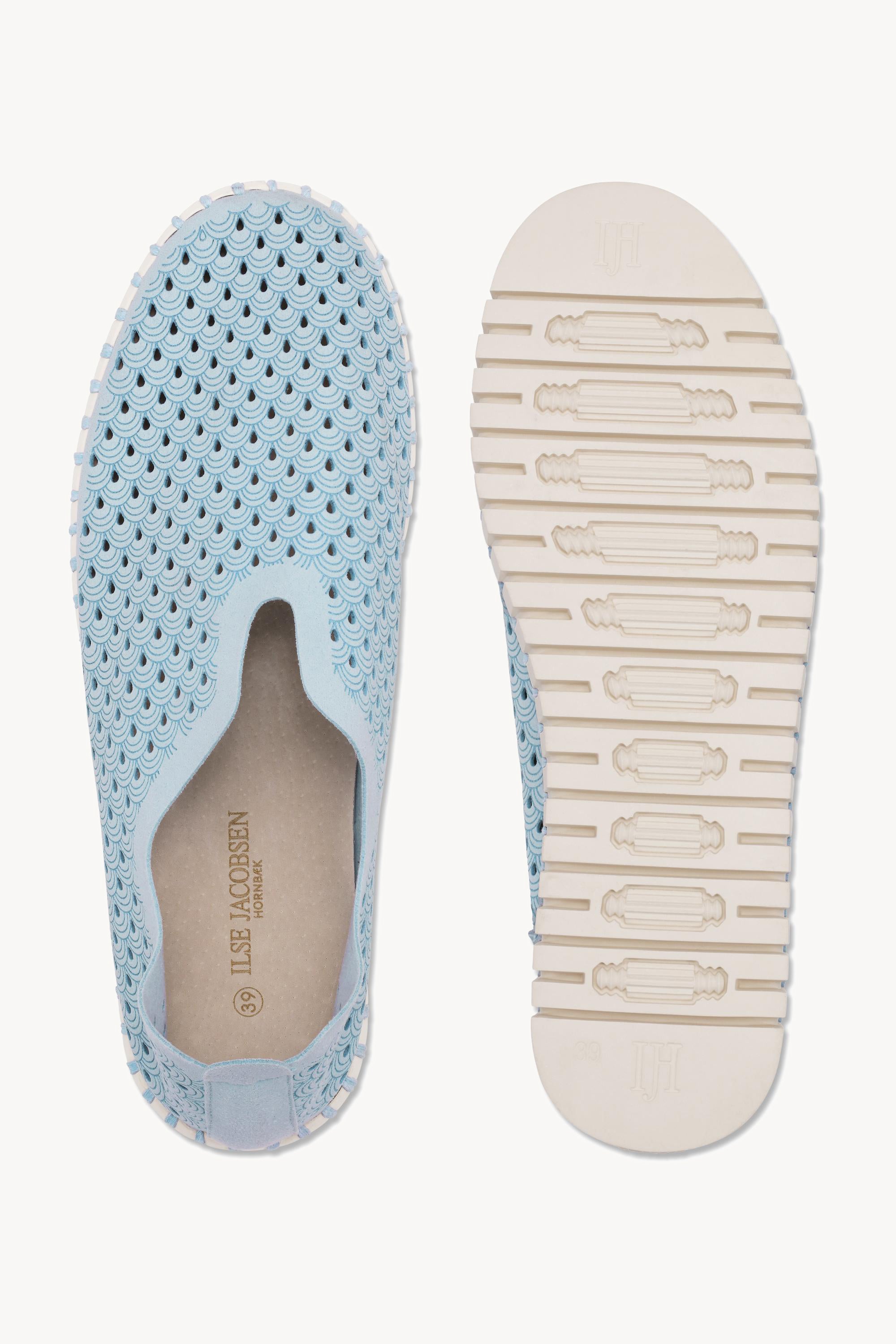 TULIP3373 ASH BLUE