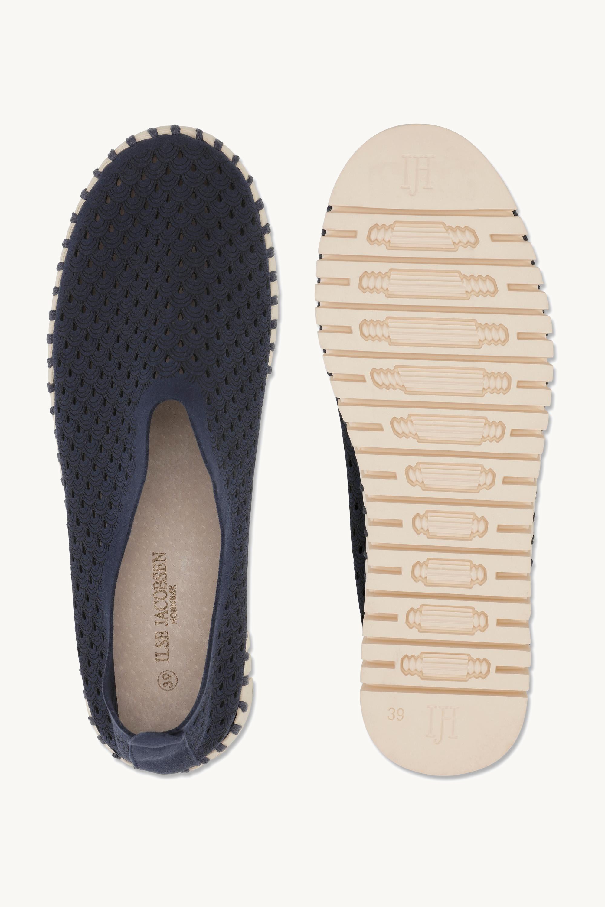 TULIP3373 DARK INDIGO