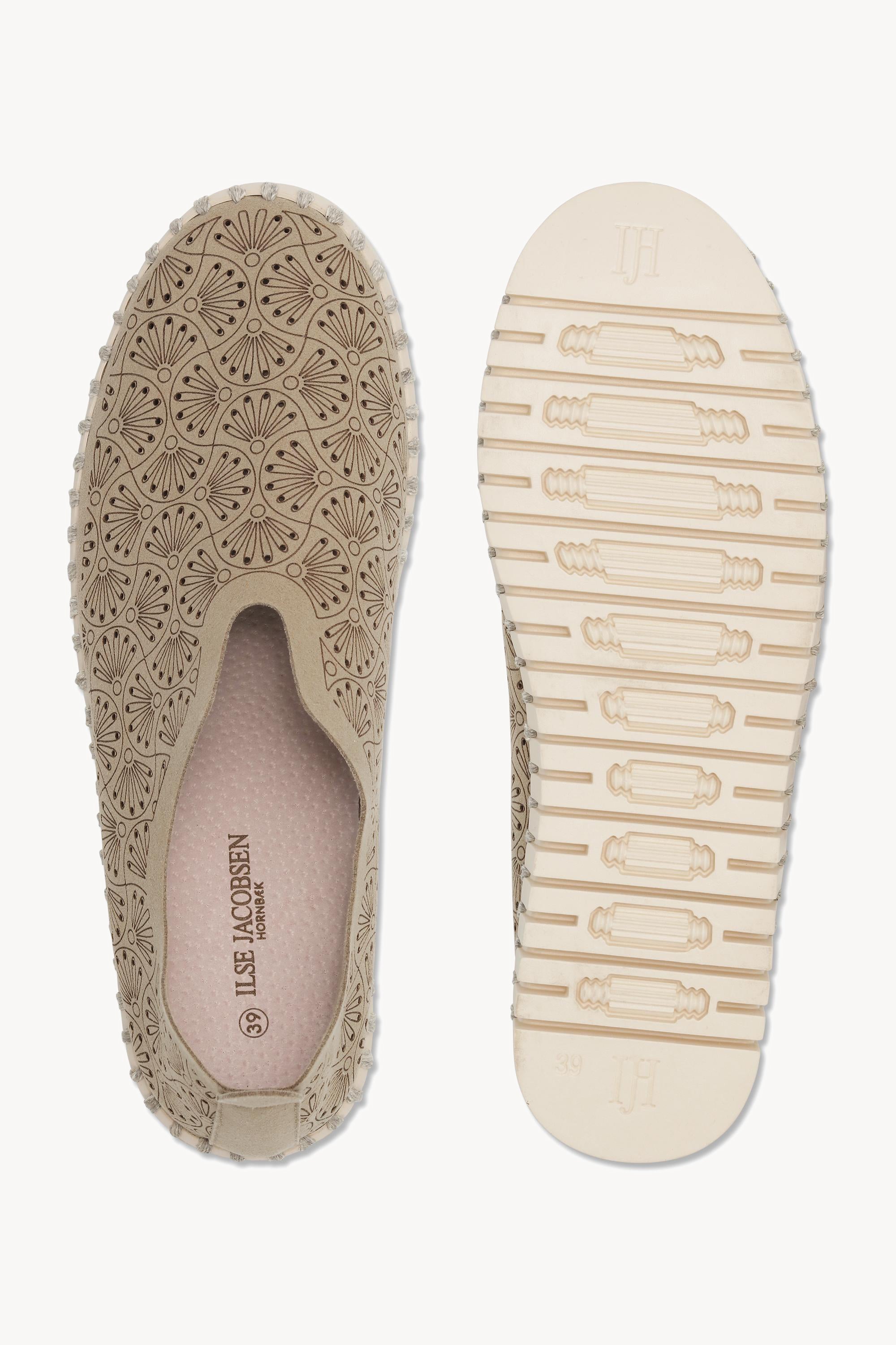 TULIP3485 CORIANDER PEARLED IVORY