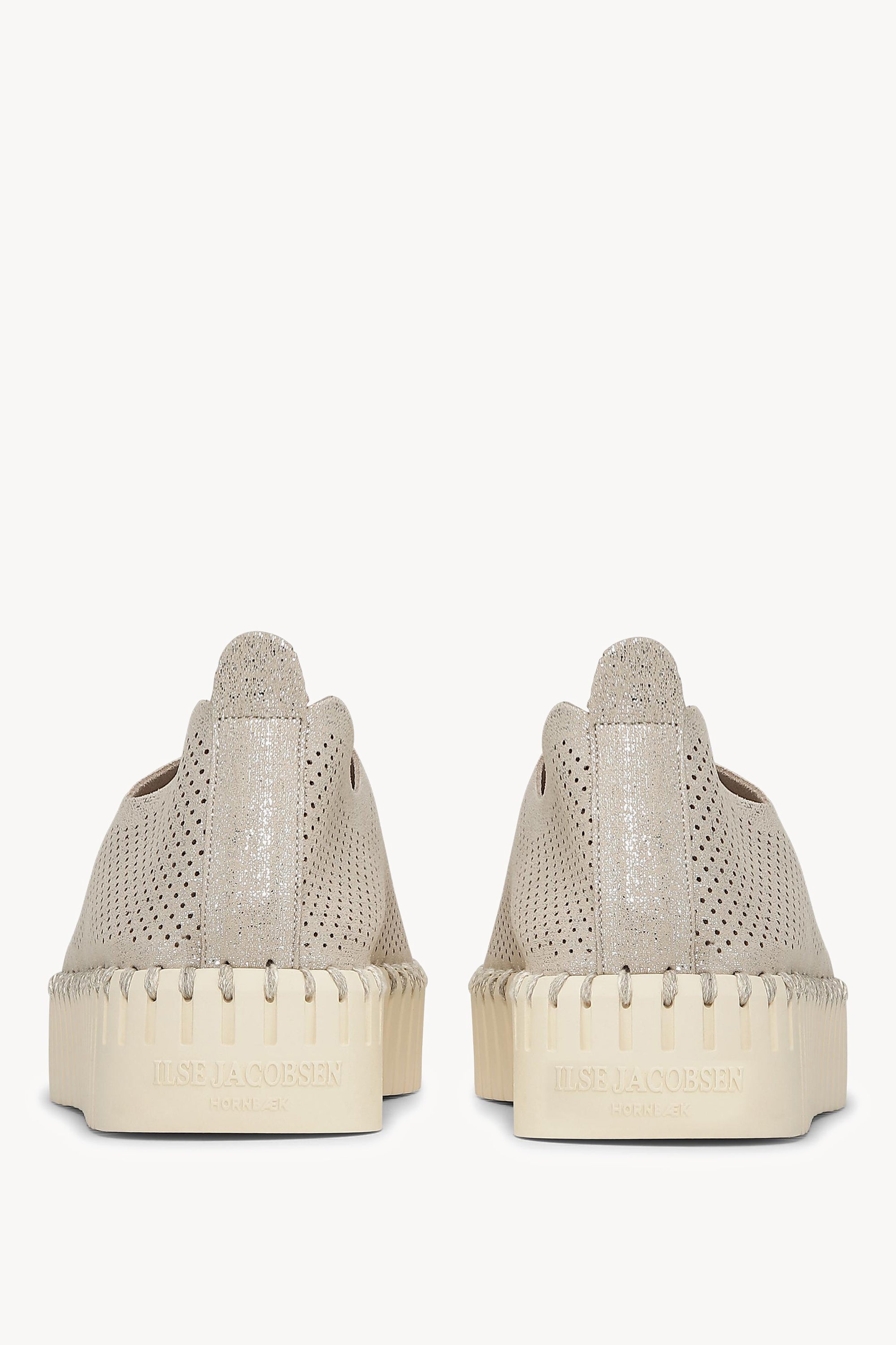 TULIP3577 SILVER PEARLED IVORY