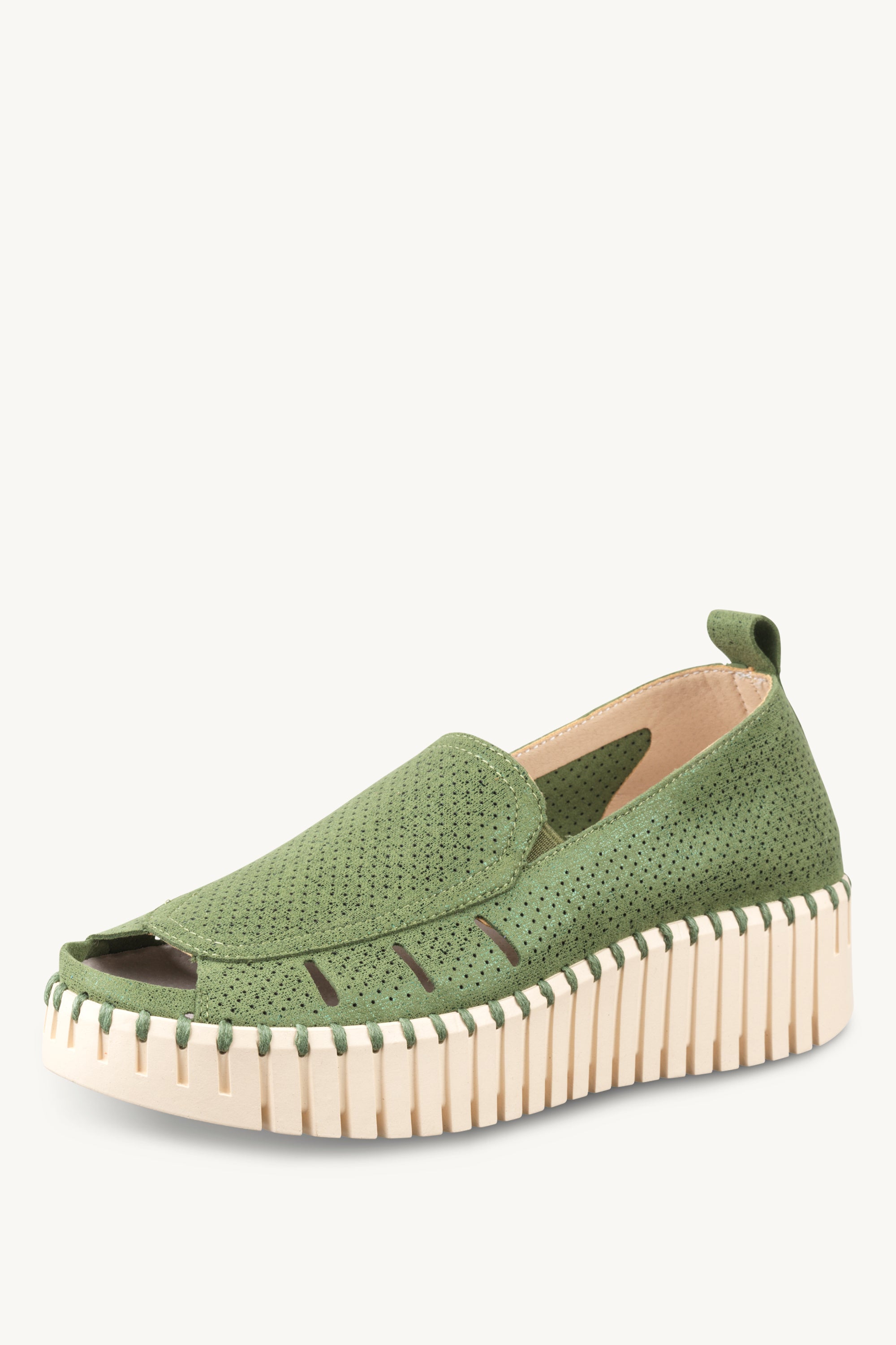 TULIP9379 ARTICHOKE GREEN PEARLED IVORY